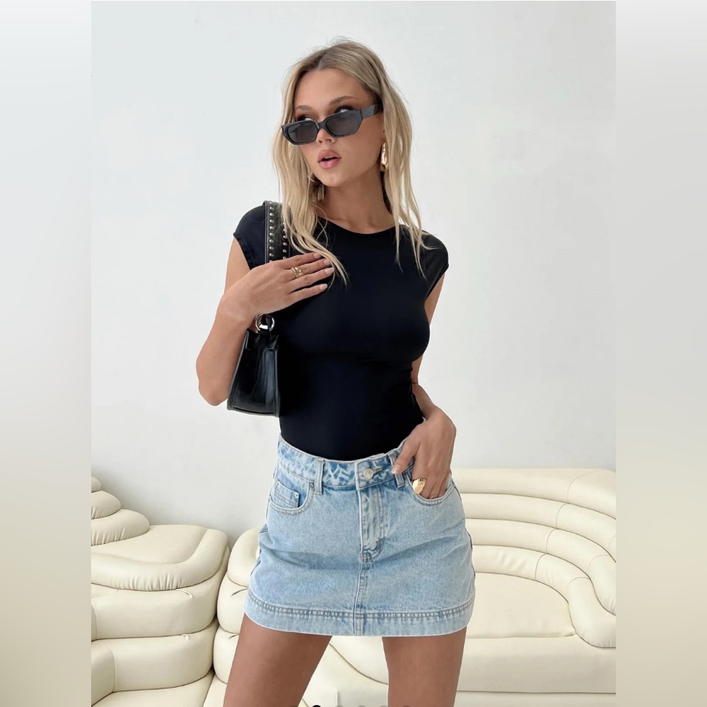 Gazelle Denim Skort - Light Wash